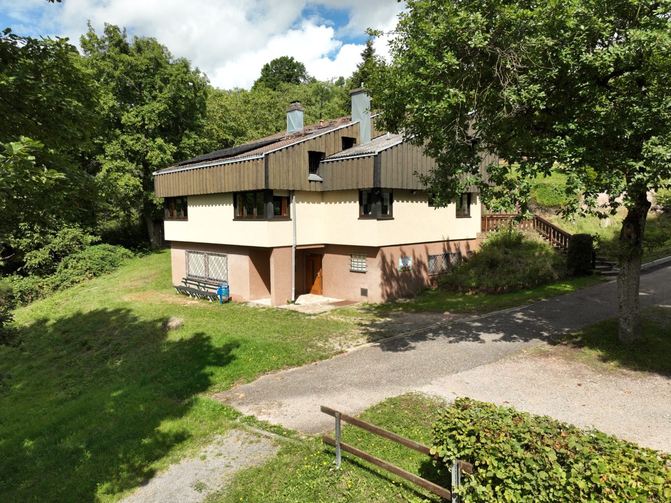 Ansicht vom Spielplatz aus